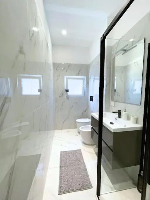 Quiet, Central And Cosy Duomo - Navigli Apartment Milan 0*,  Italy