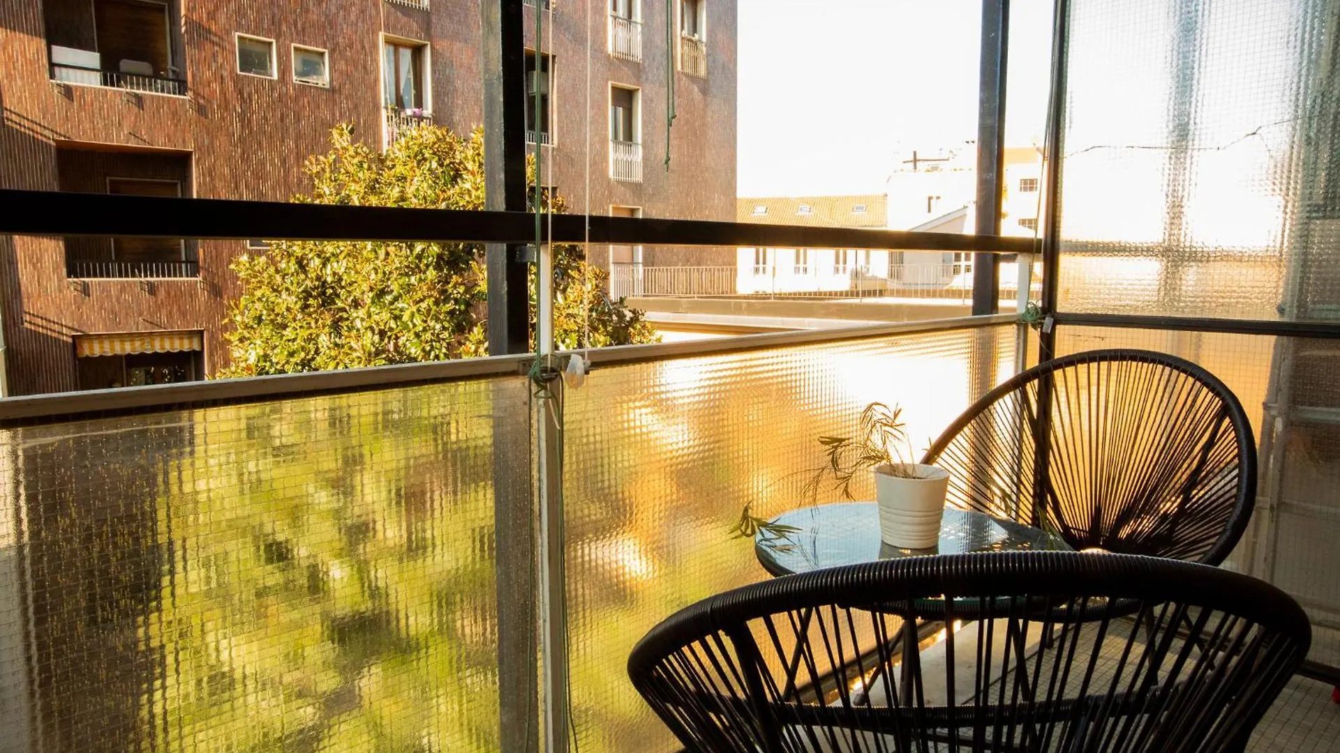 Quiet, Central And Cosy Duomo - Navigli Apartment Milan